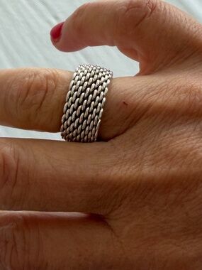Tiffany & Co. Somerset mesh ring